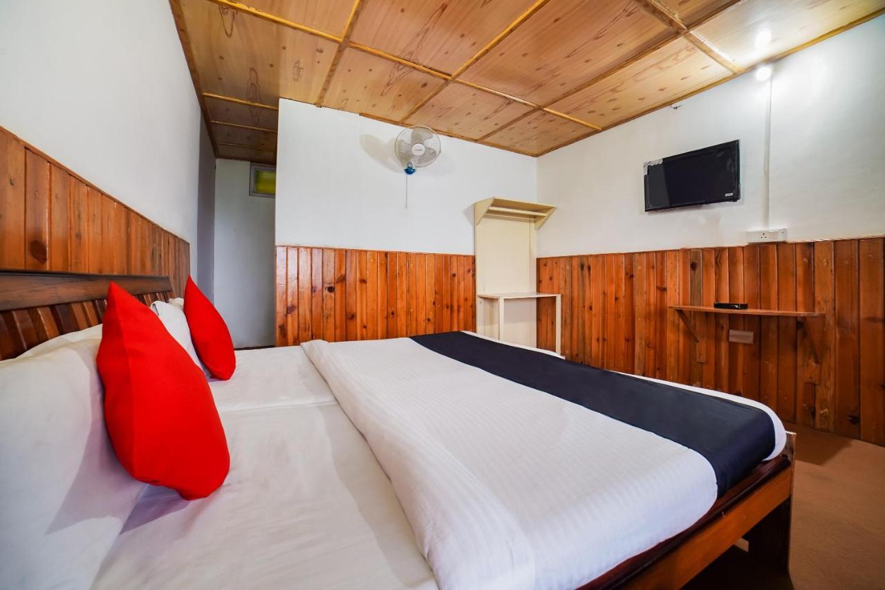 Capital O 47240 Hotel Blossom Resort Kausani Bagian luar foto