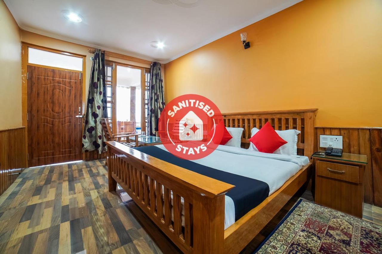 Capital O 47240 Hotel Blossom Resort Kausani Bagian luar foto